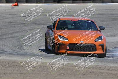 media/Sep-14-2025-Speed Ventures (Sun) [[b2951cd086]]/Orange/Session 3 (Off Ramp)/